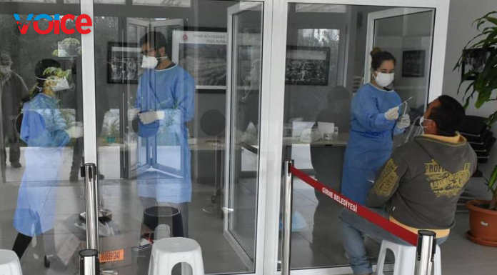 Girne'de aşı ve PCR testleri devam ediyor