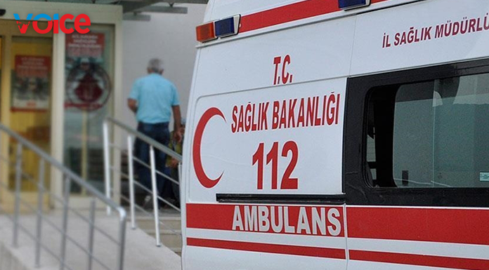 Mersin'de kayalıklara çarparak batan teknedeki göçmenler kurtarıldı