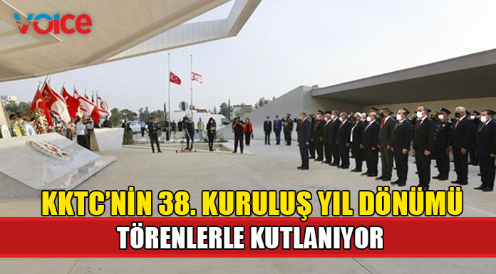 Dr. Fazıl Küçük'ün ve Kurucu Cumhurbaşkanı Rauf Raif Denktaş’ın Anıt Mezarı’nda tören düzenlendi