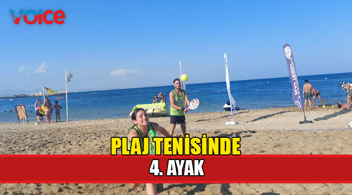 Plaj tenis turnuvasının dördüncü ayağı yapılıyor