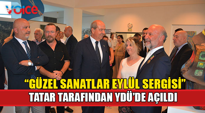 50 eseri bir araya getiren sergi YDÜ Diş Hekimliği Fakültesi Sergi Salonu’nda açıldı