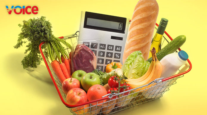 Yearly food inflation at a record high of 123.39%
