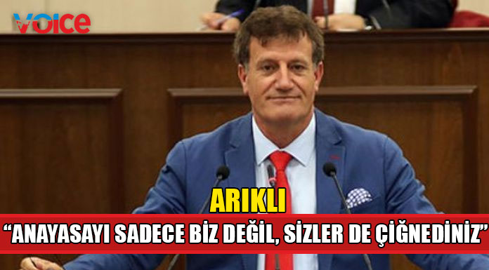 “Neden hiç işe gitmemelerini sorun etmezken, sizin deyiminizle vaaz dinlemeye gitmeleri size dert oluyor?”