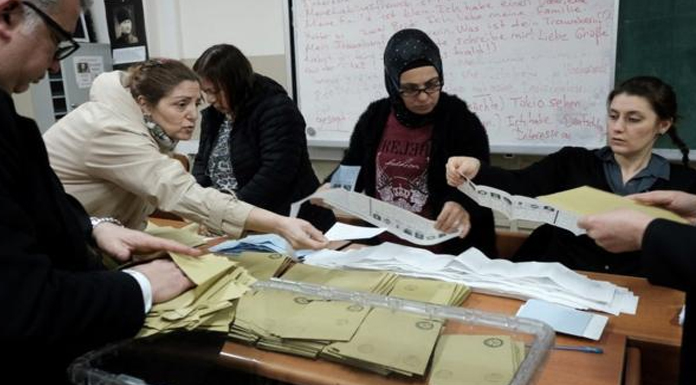 Türkiye'de sandıkların yüzde 50.41'i açıldı