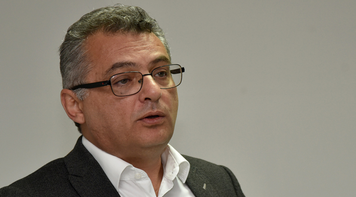 “Var oluşumuz ciddi şekilde tehdit altındadır. Böyle bir anda seferberlik ilan edilir…”