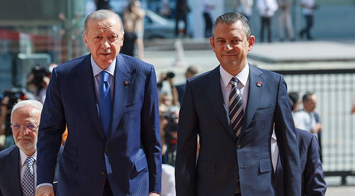 Erdoğan ile CHP lideri Özel Kıbrıs'ta buluşacak