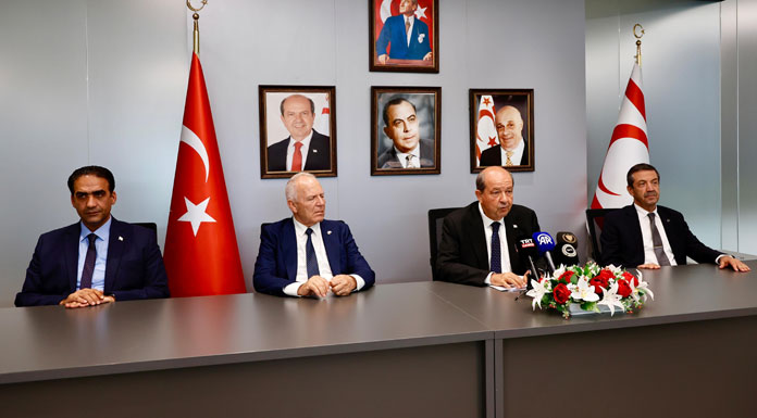 Tatar yine yollarda: TDT zirvesi için adadan ayrıldı