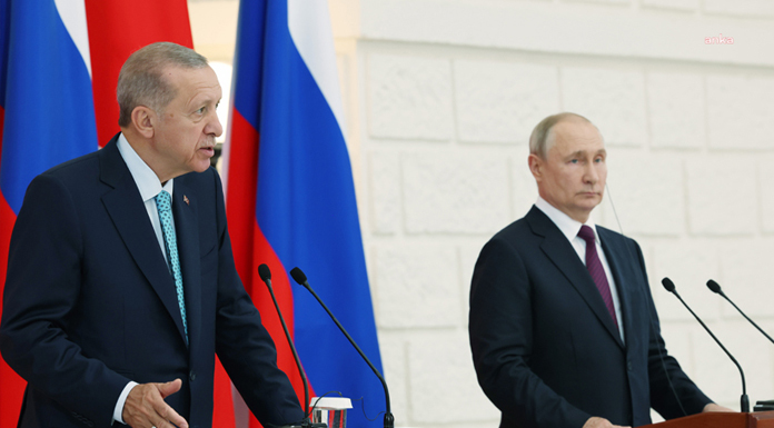 Erdoğan,Putin ile görüştü... Putin "Rusya ile Türkiye arasındaki ilişkiler adım adım ilerliyor"