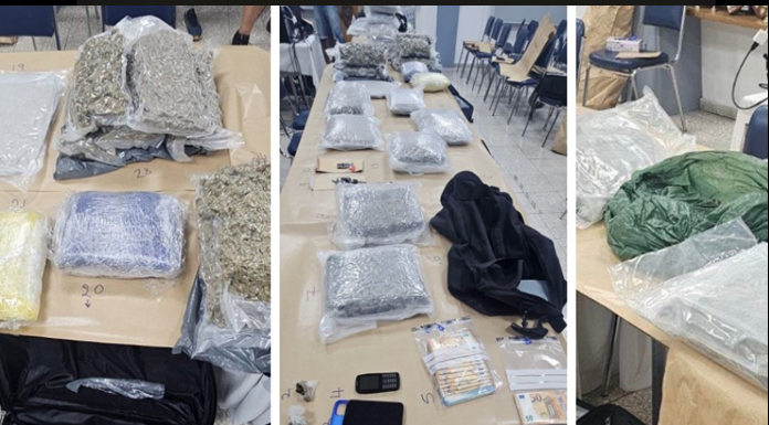 Evden 40 kilo uyuşturucu, silah ve mermi çıktı!