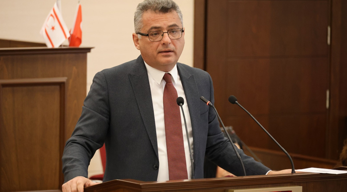 Erhürman “Bitsin de gidelim” noktasındasınız, bu halkın size bir gün daha dayanacak mecali kalmadı