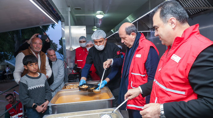 Tatar "Ne geçmişi unuturuz ne de Gazze'yi"