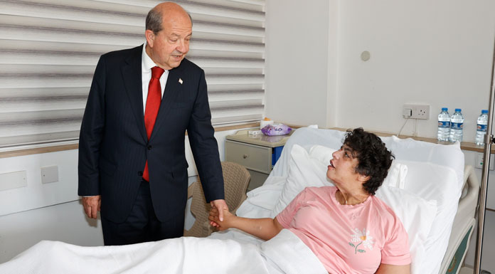 Tatar, ölümlü trafik kazasında yaralananları ziyaret etti