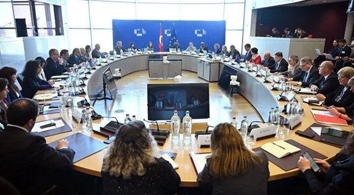 Türkiye ile Avrupa Birliği 6 yıl sonra masada