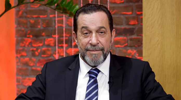 Serdar Denktaş, yeni parti kurma çalışmaları başlattığını açıkladı