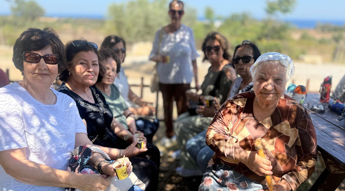 Güzelyurt Belediyesi Sosyal Hizmet Birimi’nin gezileri devam ediyor