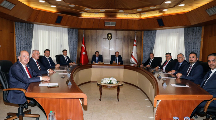 Tatar başkanlığındaki Bakanlar Kurulu toplantısı sona erdi