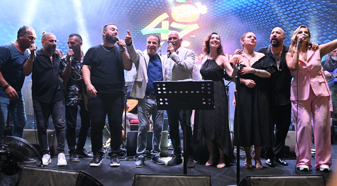 Edip Akbayram ile Volkan Konak şarkılarla anıldı