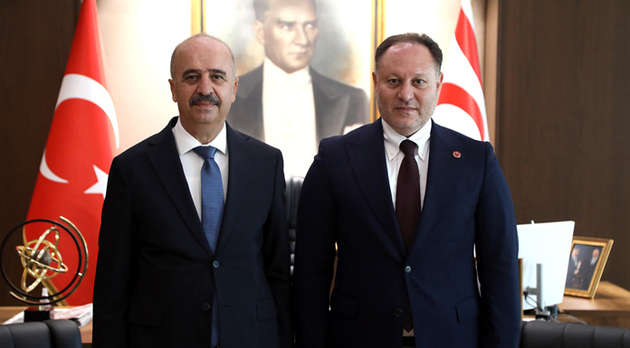 Öztürkler “Doğu Akdeniz’in enerjisi Türkiye üzerinden dağılmalı”