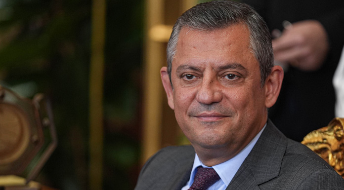 Özgür Özel "KKTC'ye bağımsız bir devlet gibi davranmak hepimizin önceliği olmalıdır"