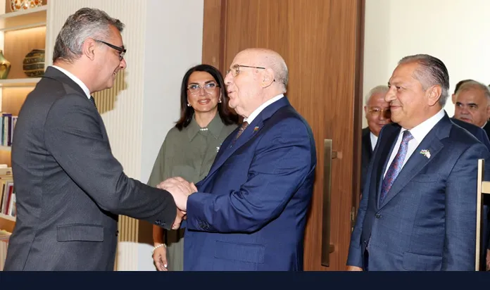 Cumhurbaşkanı Erhürman, Azerbaycan Dostluk Grubu heyetlerini kabul etti